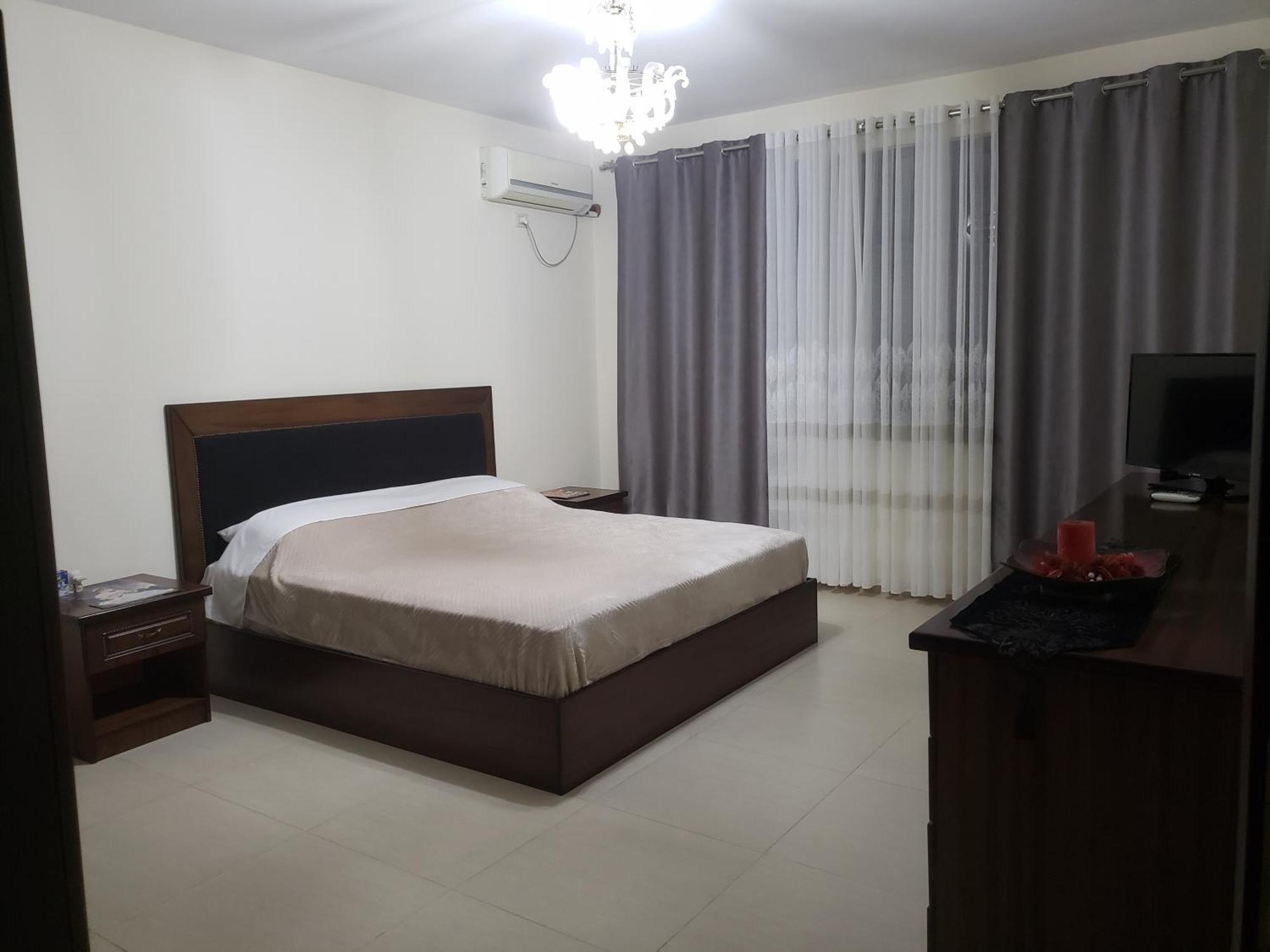 Appartement Karl Thopia